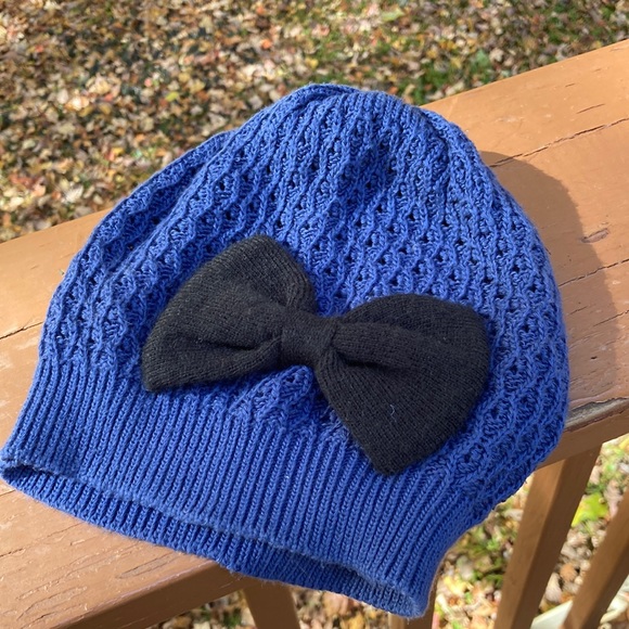 Anthropologie Accessories - Anthropologie Pins and Needles blue hat